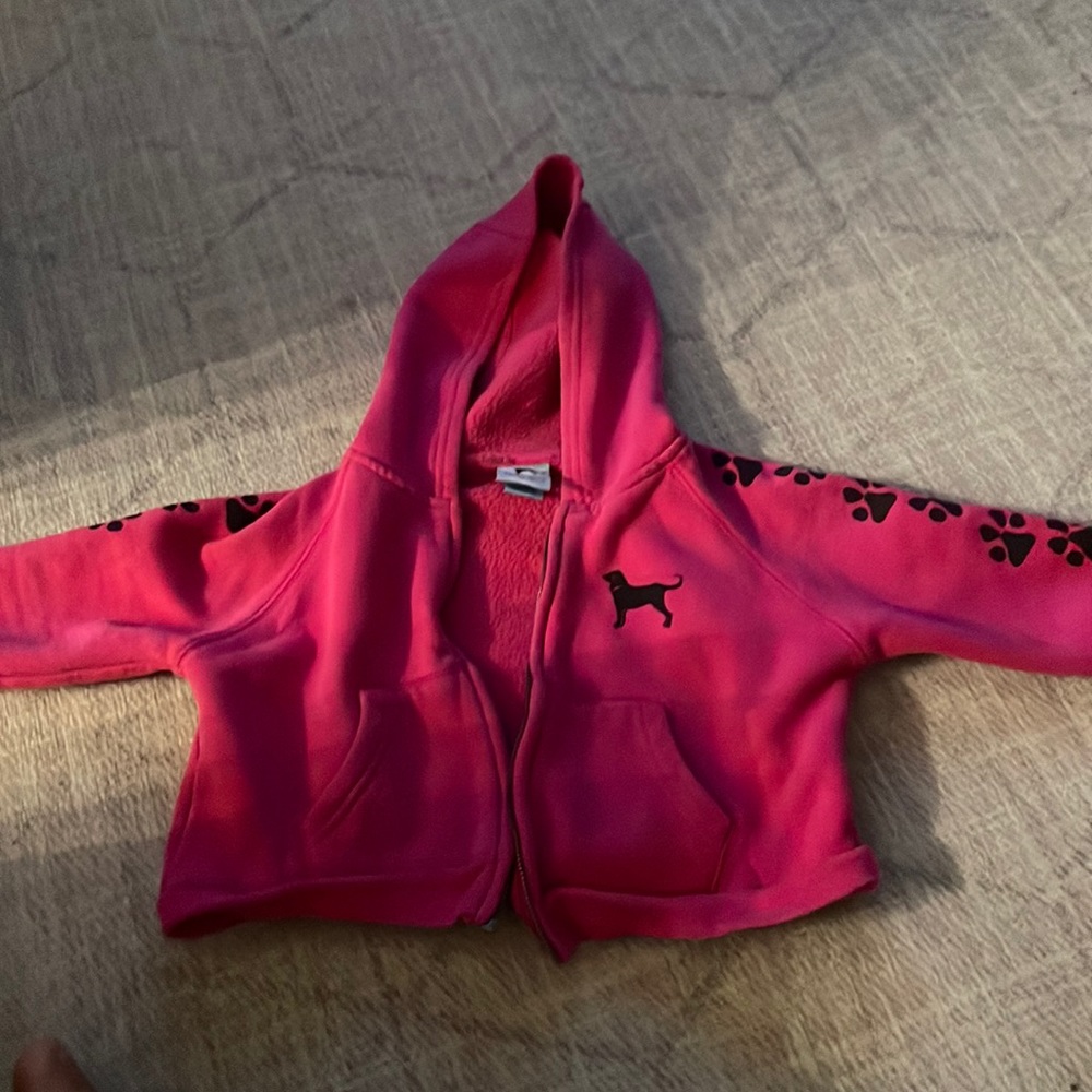 GUC The Black Dog size 3T zip up girls hoodie, pink